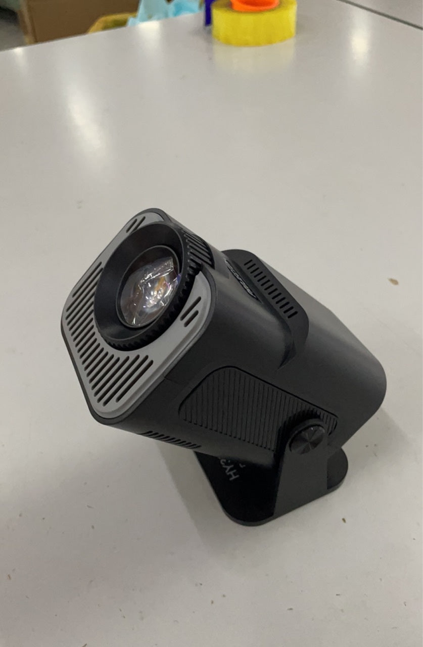HY320 Smart Mini Projector – 160 Lumens, 720p HD, 150" Screen, WiFi Support